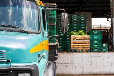 Seasonal produce shipping increasing refrigerated freight capacity demand